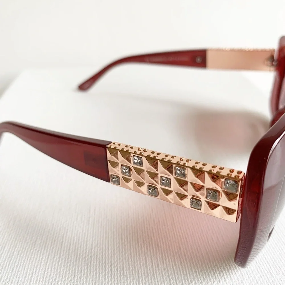 NWT retro vintage style red and gold sunglasses